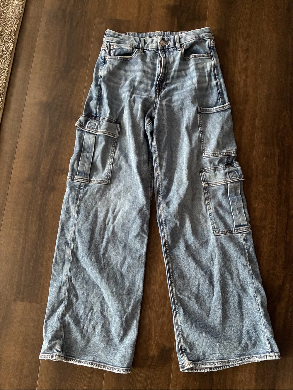 American Eagle Curvy Super High Rise Baggy Wide Leg Cargo Jeans 8
